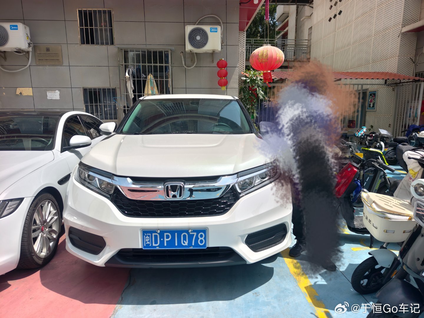 来了个大哥看上这台事故冠道19年的7万块钱还不到能接受事故加大公里数性价比就很高
