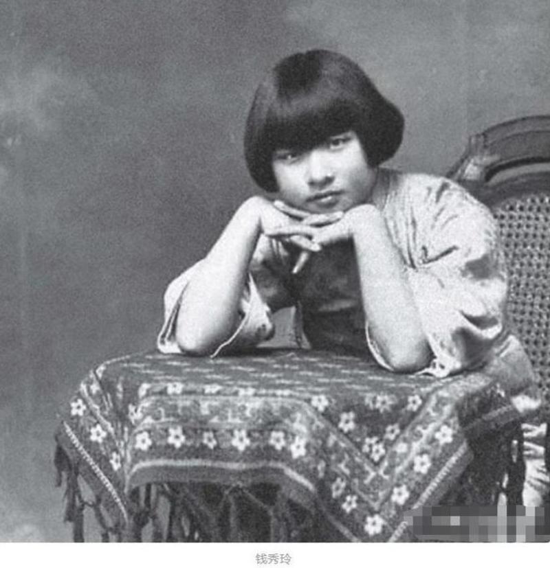 1943年，比利时青年英雄罗杰即将被执行死刑，国王亲自求情，都被德军无情拒绝，就