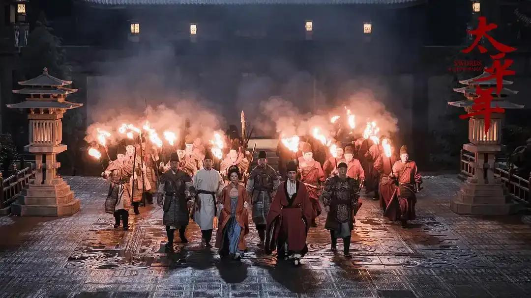 吴越国主钱弘俶准备向宋朝献出两浙十三州。手下劝说：“当年杜伏威降唐，却被砍了