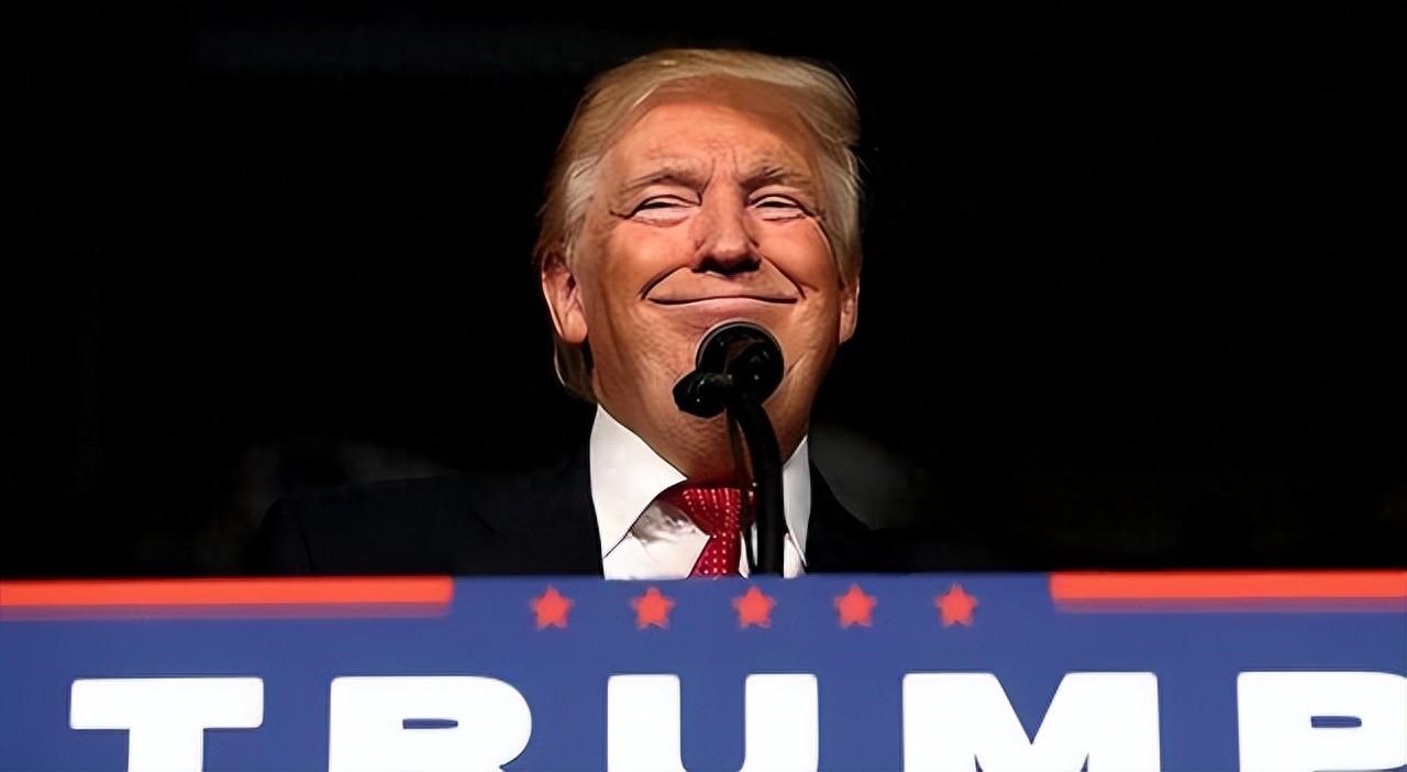 全世界都被特朗普骗了，巴拿马运河只是幌子，被盯上的一直是中国特朗普喊着收回巴