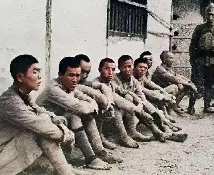 1943年，八路军战士张思问被俘后，随即被转送到东北当了日军的“特殊工人”。一次