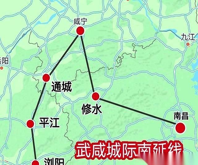 聊聊最近武汉在高铁规划上玩出的一手绝活。早前，武汉心心念念想拉一条直达深圳的“
