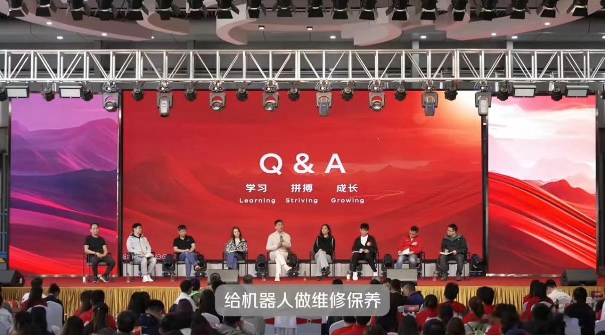 刘强东称想尽一切办法保兄弟们饭碗智能化发展让不少基础岗位受到冲击，不少企业都会