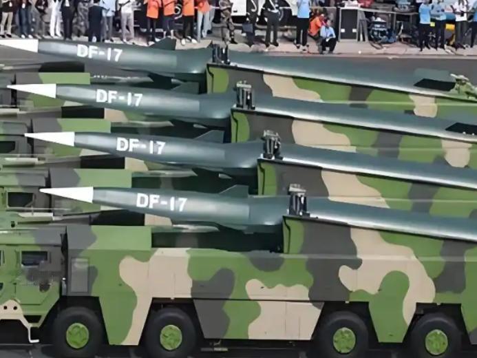一口气花35亿买东风导弹，又砸150亿请中国驻军，付款极其爽快。谁能想到，在战火