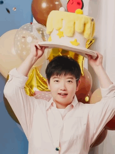 漂亮小莎好可爱🎂​​​