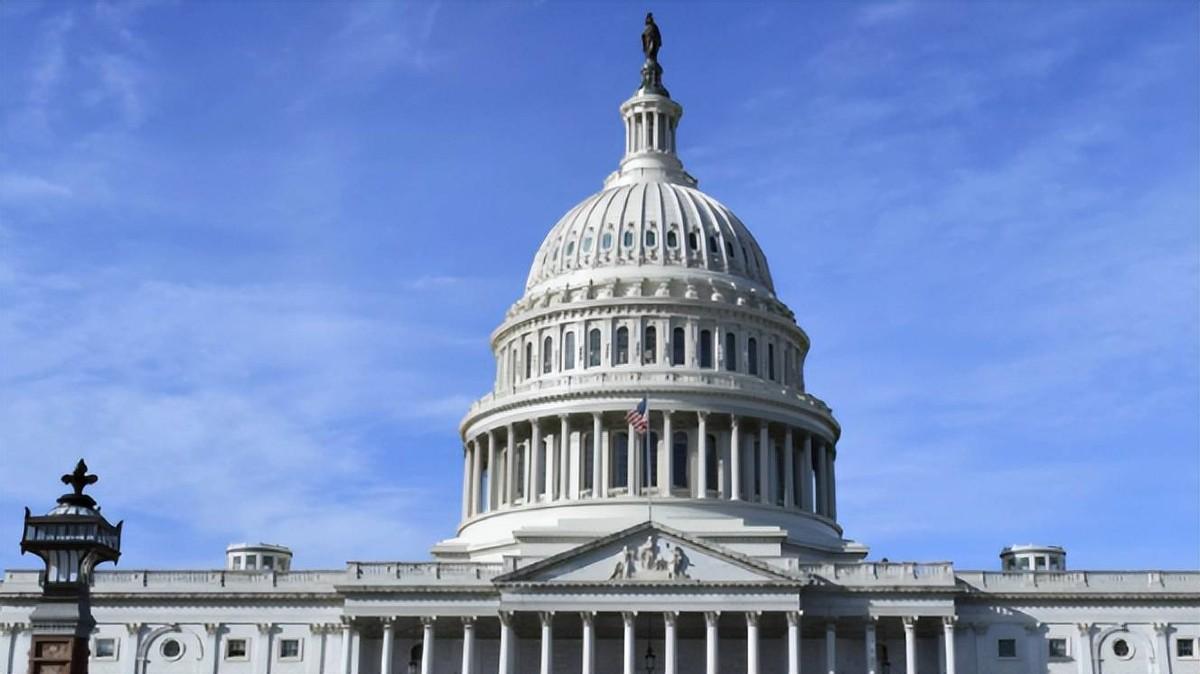 8票对4票！美众议院法案通过，特朗普大笔一挥，先废掉中方王炸8票对4票，特朗普