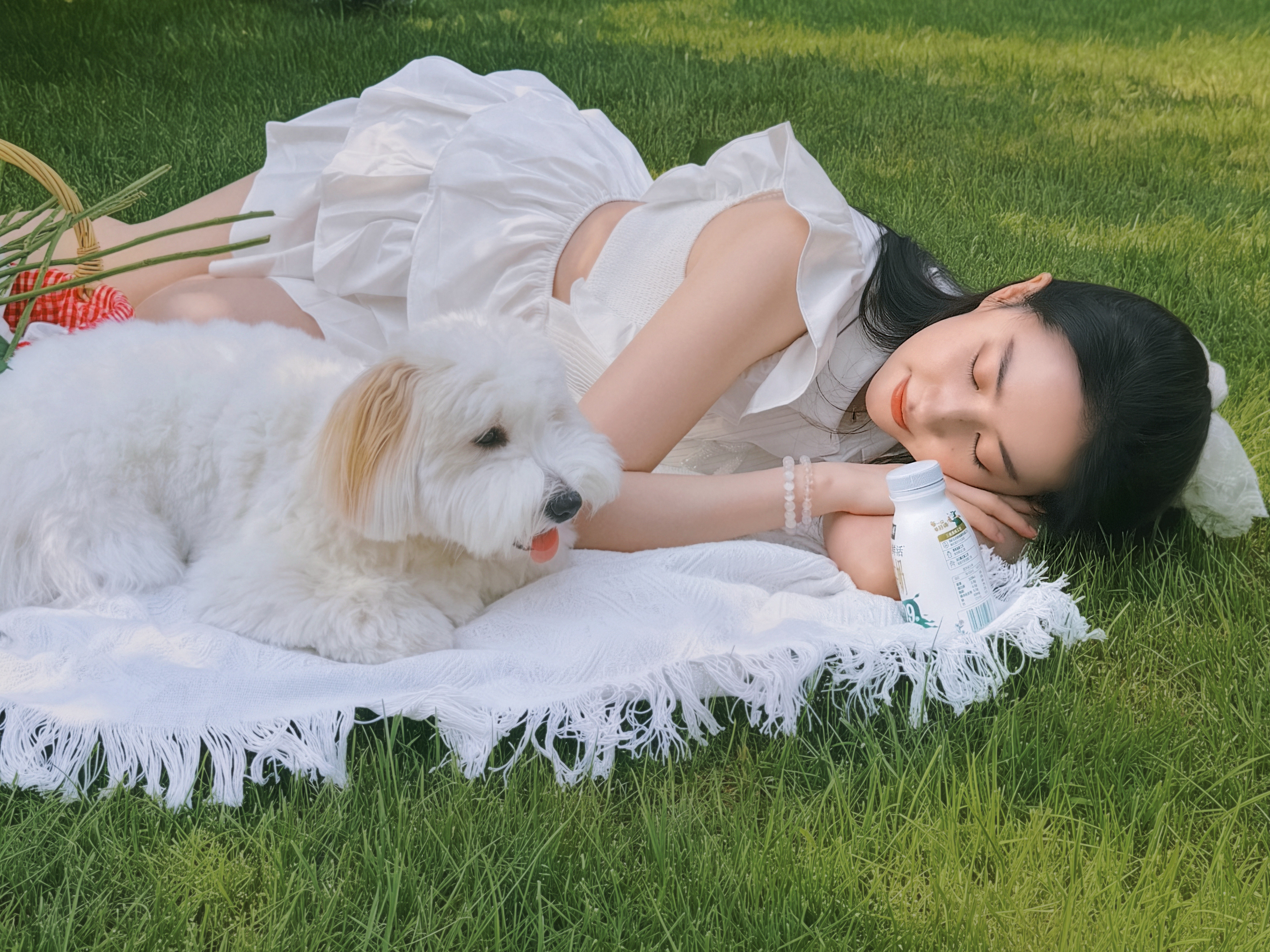 刘亦菲的国民度美丽的代名词之一微博夏日颜究所夏日星动时刻