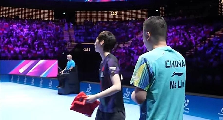 曼昱赢了，晋级决赛海产姐妹会师决赛了4月5日，澳门世界杯半决赛王曼昱4-2