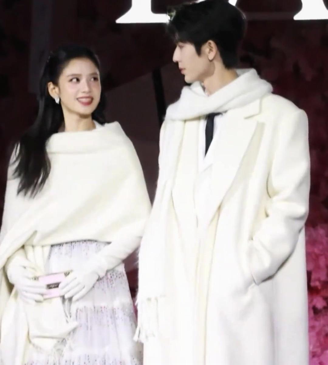 甜蜜大少爷Vs千金大小姐画面感好强张婧仪张凌赫