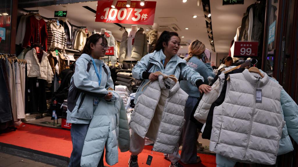 国家想尽办法提振内需,扩大消费,可是老百姓为什么不敢消费?近年来,国家出台一系