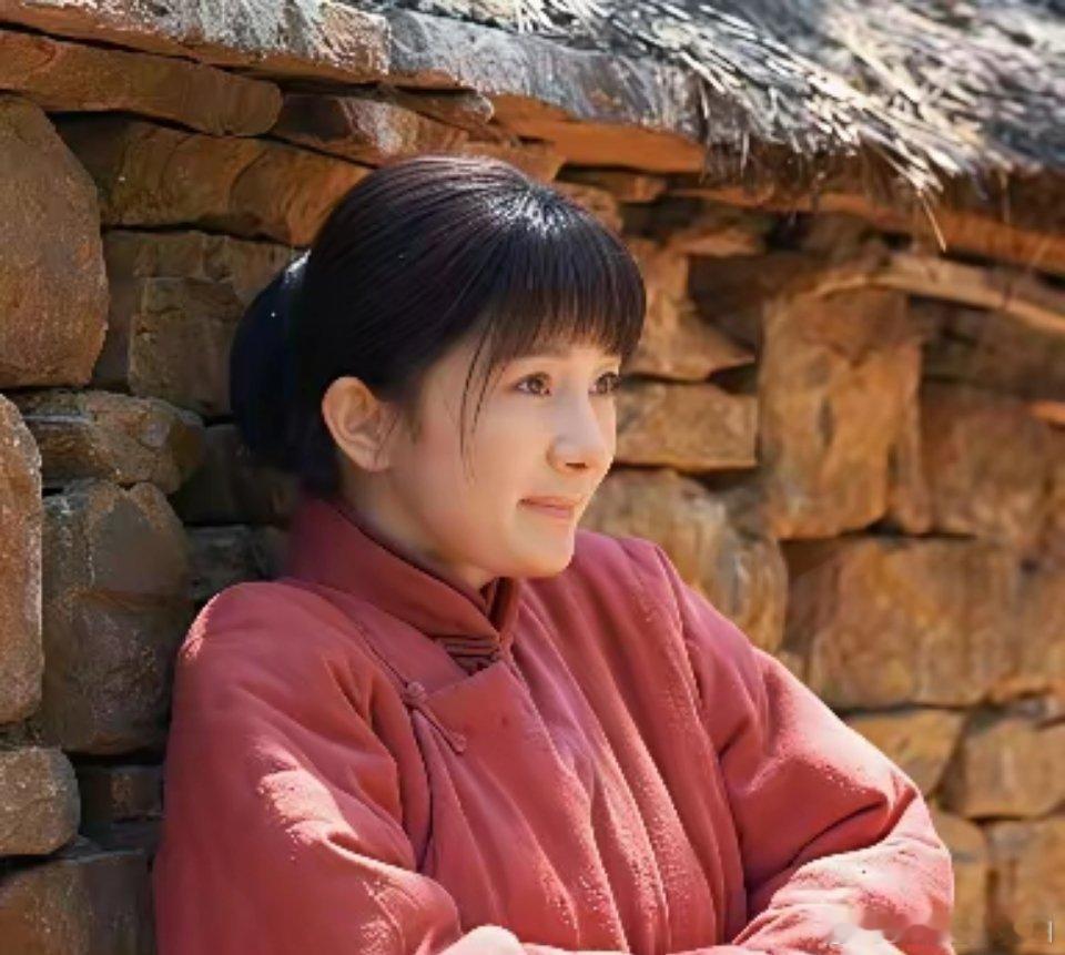 白玉兰视后二选一！杨幂杨紫死磕，网友：心都提到嗓子眼白玉兰视后提名杀疯了！网传杨