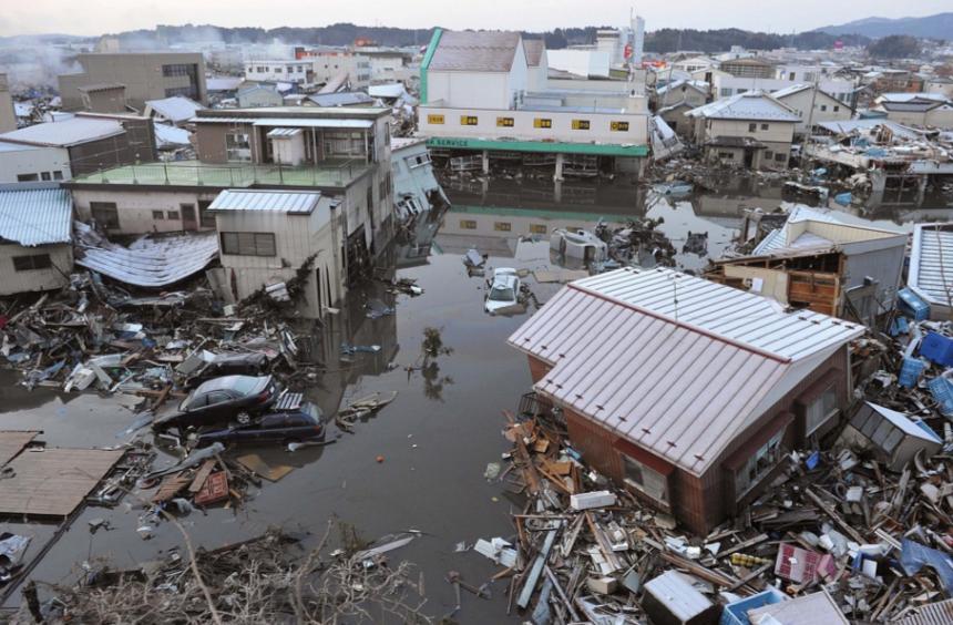 强震连环暴击！日本7.5级地震刚过，6.8级余震又来，同一海域成地质高危区