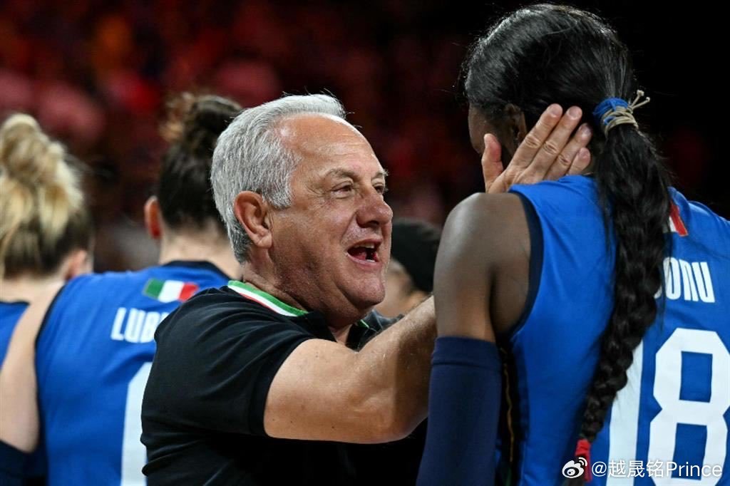 🇮🇹意大利女排主教练胡里奥·贝拉斯科宣布，他将在今年夏天让四名球员休息一段