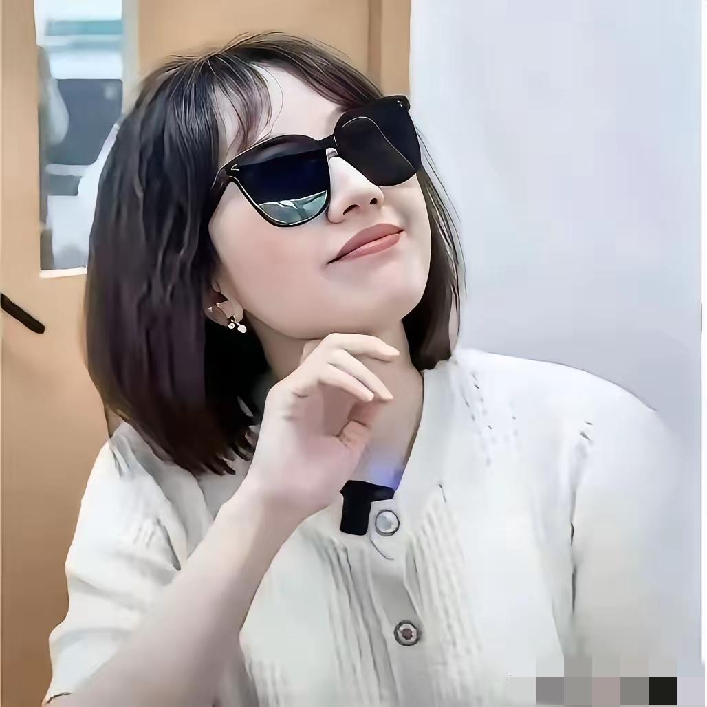 17分钟偷拍视频疯传，比桃色瓜更吓人的是背后的“专业布局”！镜头精准对准两人、