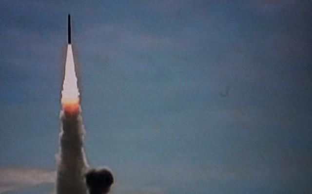 七个国家气势汹汹跑到咱们家门口集结，结果反被一艘中国战舰当面“糊了一巴掌”。这几