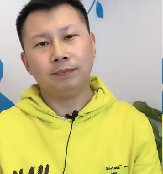 人呐，真的是福祸双依。何云伟当初应该没想到郭德纲能翻身吧！当初他离开德云社，