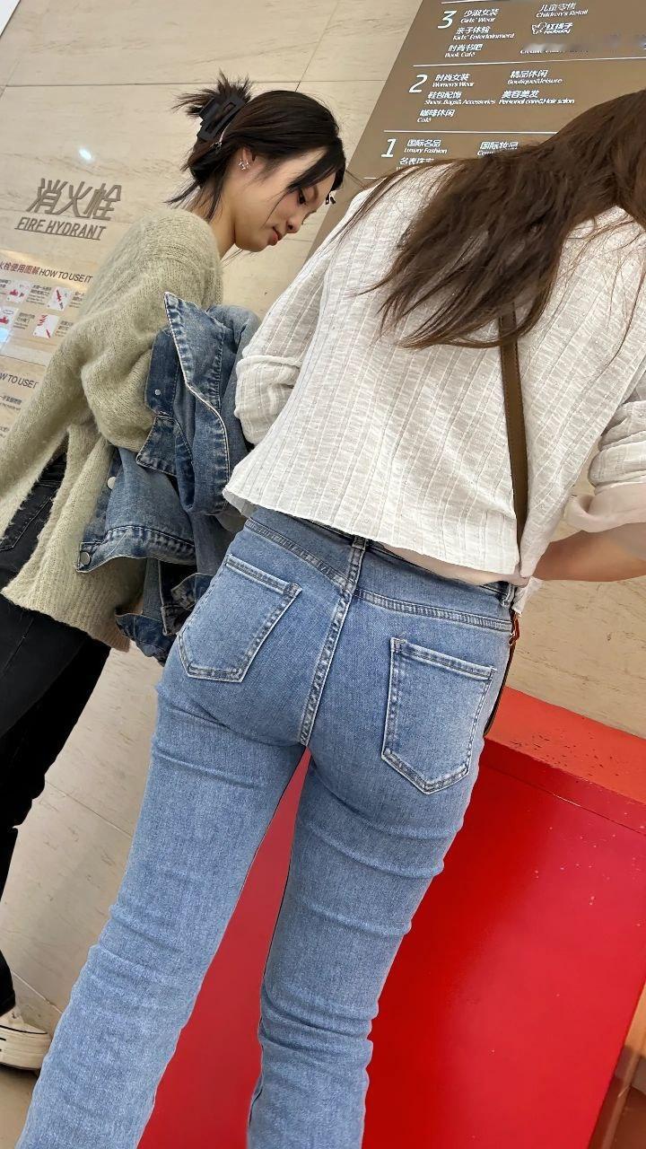 牛仔裤穿搭，​​​