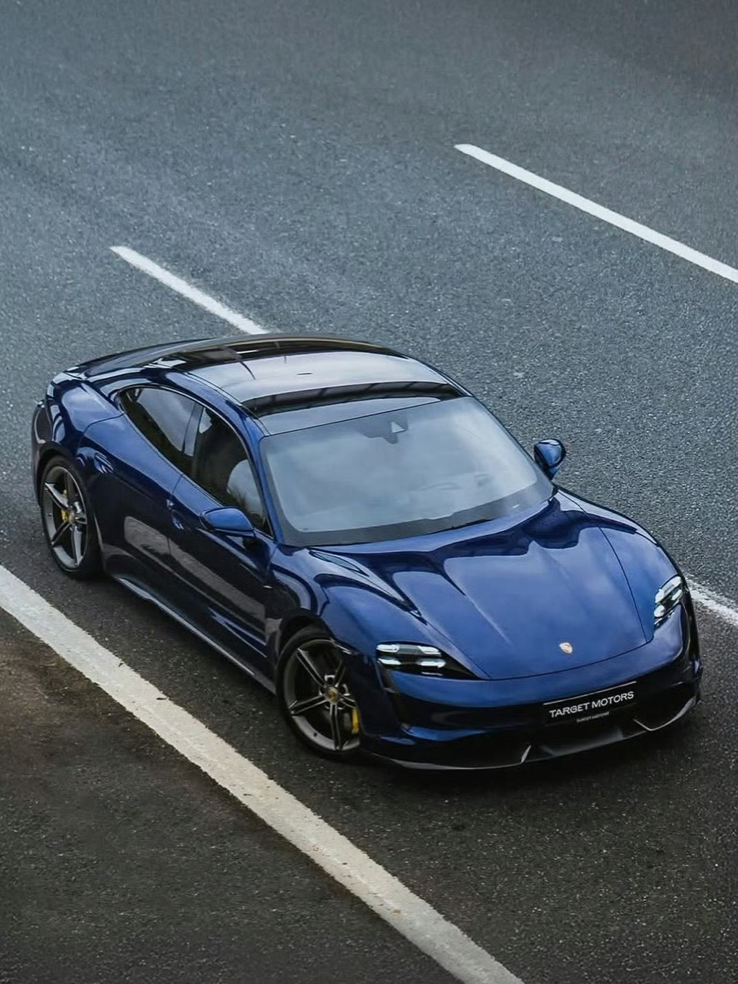 PorschetaycanturboS​​​