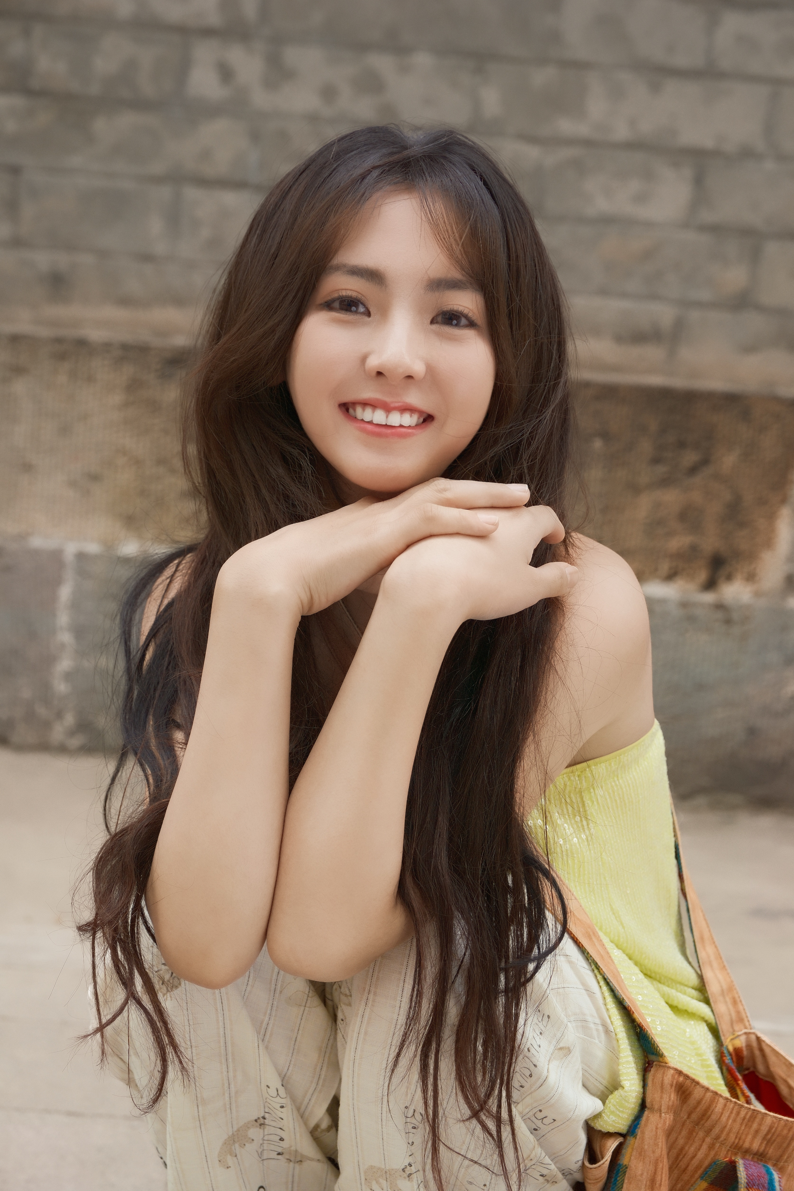 邢菲💛​​​