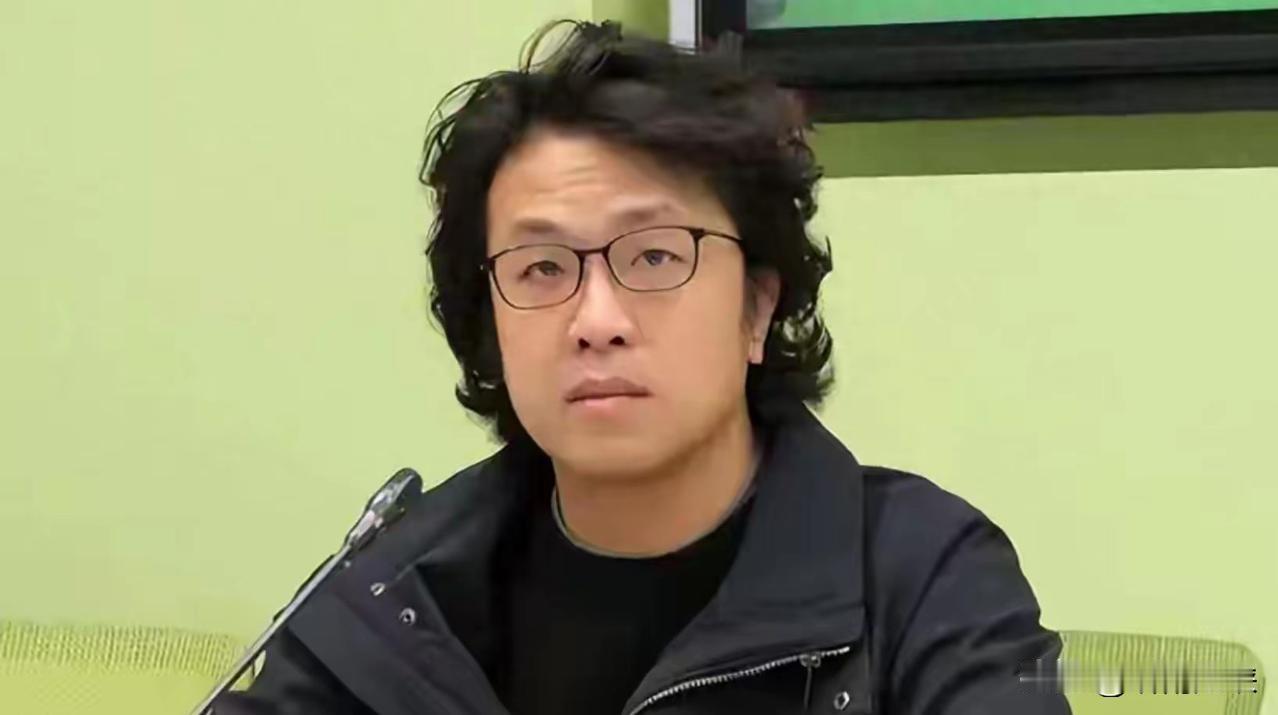 沈伯洋暴露本性、洋流也退潮，蒋万安的议题开始升温，社群也反攻了。近段时间以来，蒋