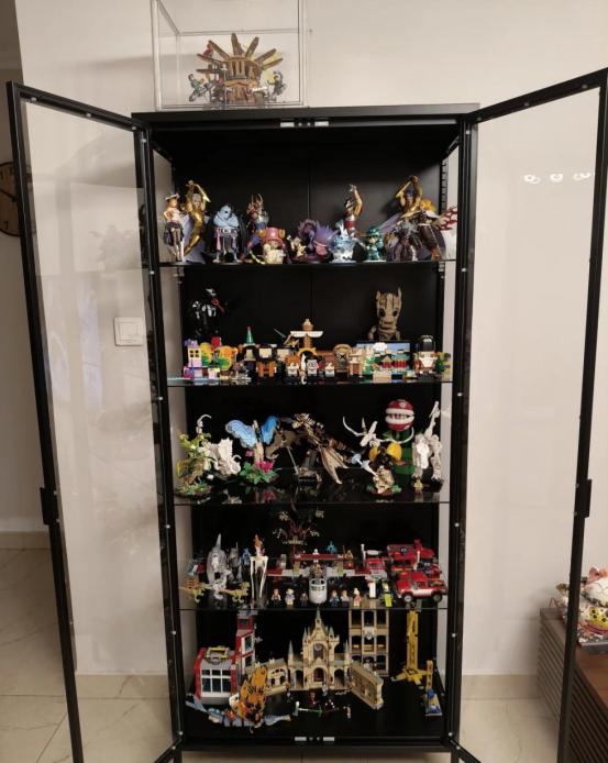 新疆，一女子生病嫌弃丈夫不关心自己，两人发生争吵，一气之下，女子冲到房间将丈夫珍