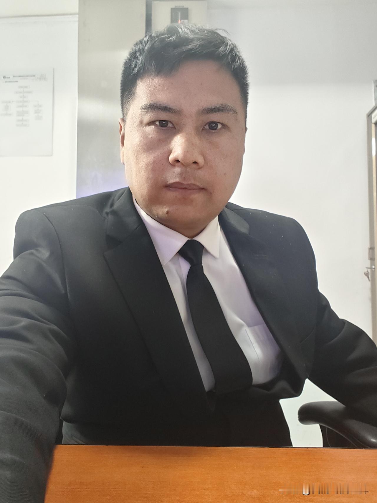 今年又是一个不回家的年，过年了给家里父母转了3000块，加上8月份的2000，总