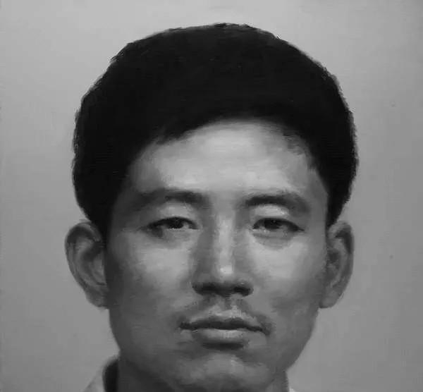 1977年4月27日，上海普陀区的公审大会上，华东师范大学物理系的年轻才子王申酉