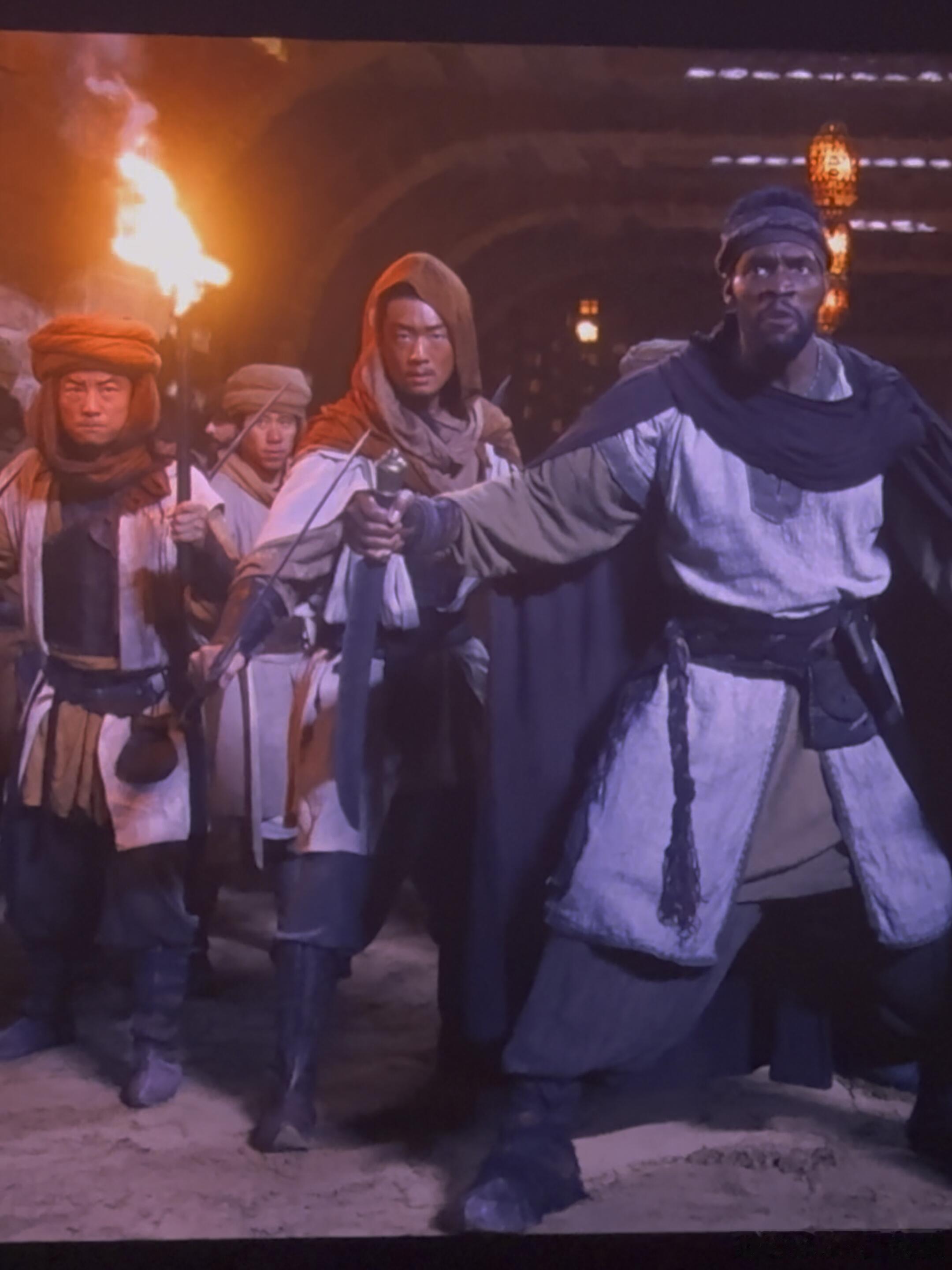 十个勤天陈少熙真是你啊哈哈哈哈哈哈本来去看小裴将军的，看到一个熟悉的人诶哈哈哈哈