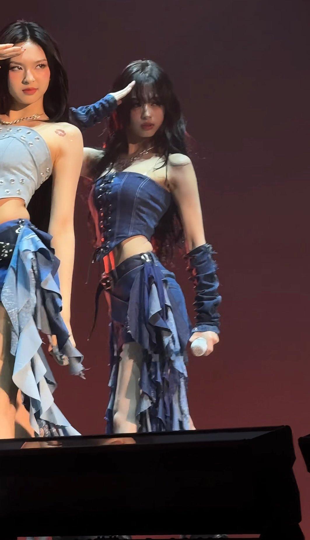 眼神鲨人😵cr.​​​