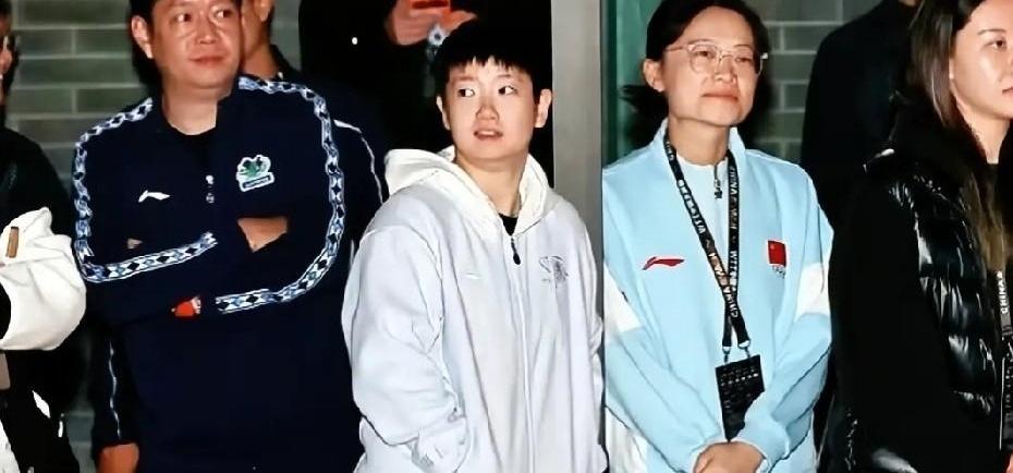 谁拍的这组照片啊，赶紧站出来，我必须给你点个大大的赞！刷到孙颖莎这组图的时候，