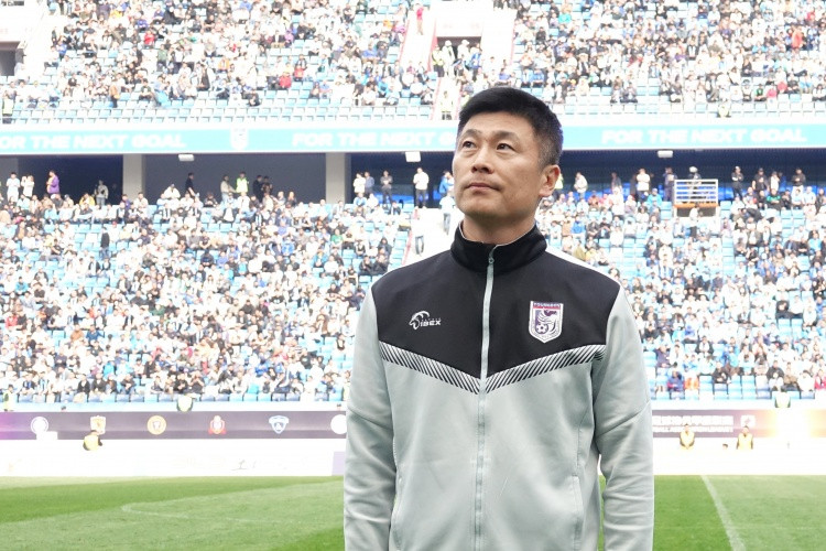 媒体人: 海港两年前荣誉战送大连人降级, 或能激起英博末轮斗志