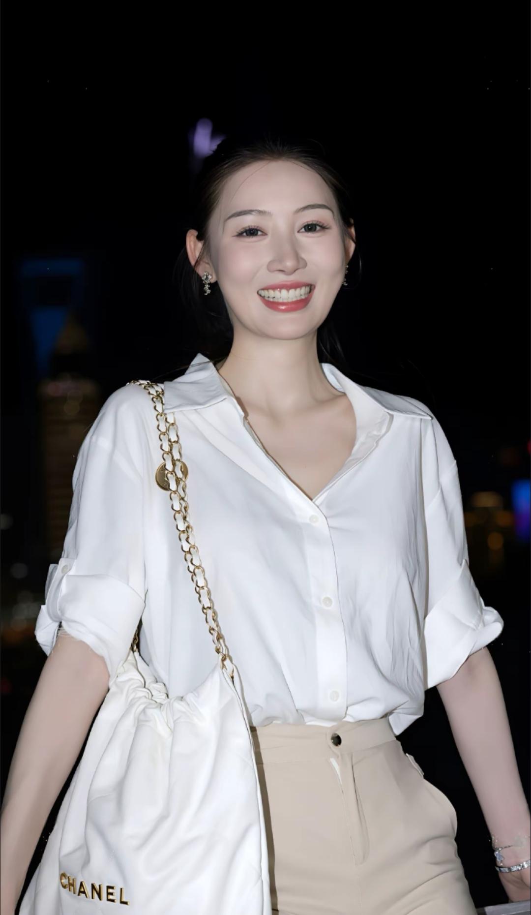 美丽笑容
