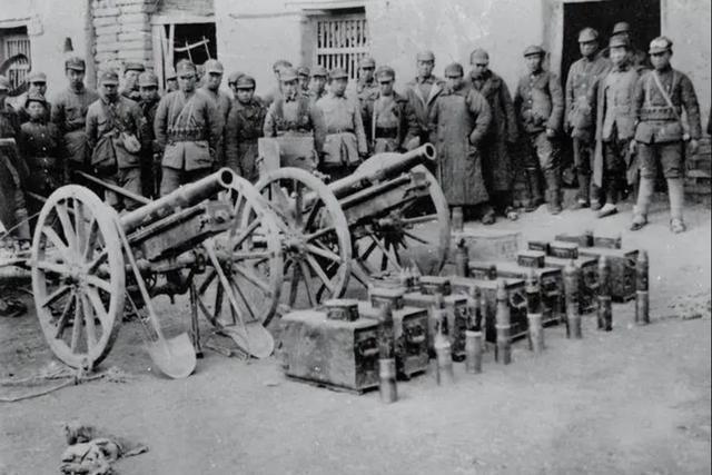 抗战初期，八路军129师下辖386旅，由陈赓任旅长。这支部队源自红四方面军，却在