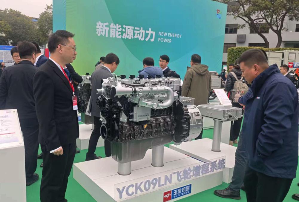 纯电车取代燃油车，真的要变天了？最近车市有个大动静，可能不少人还没听说。1月