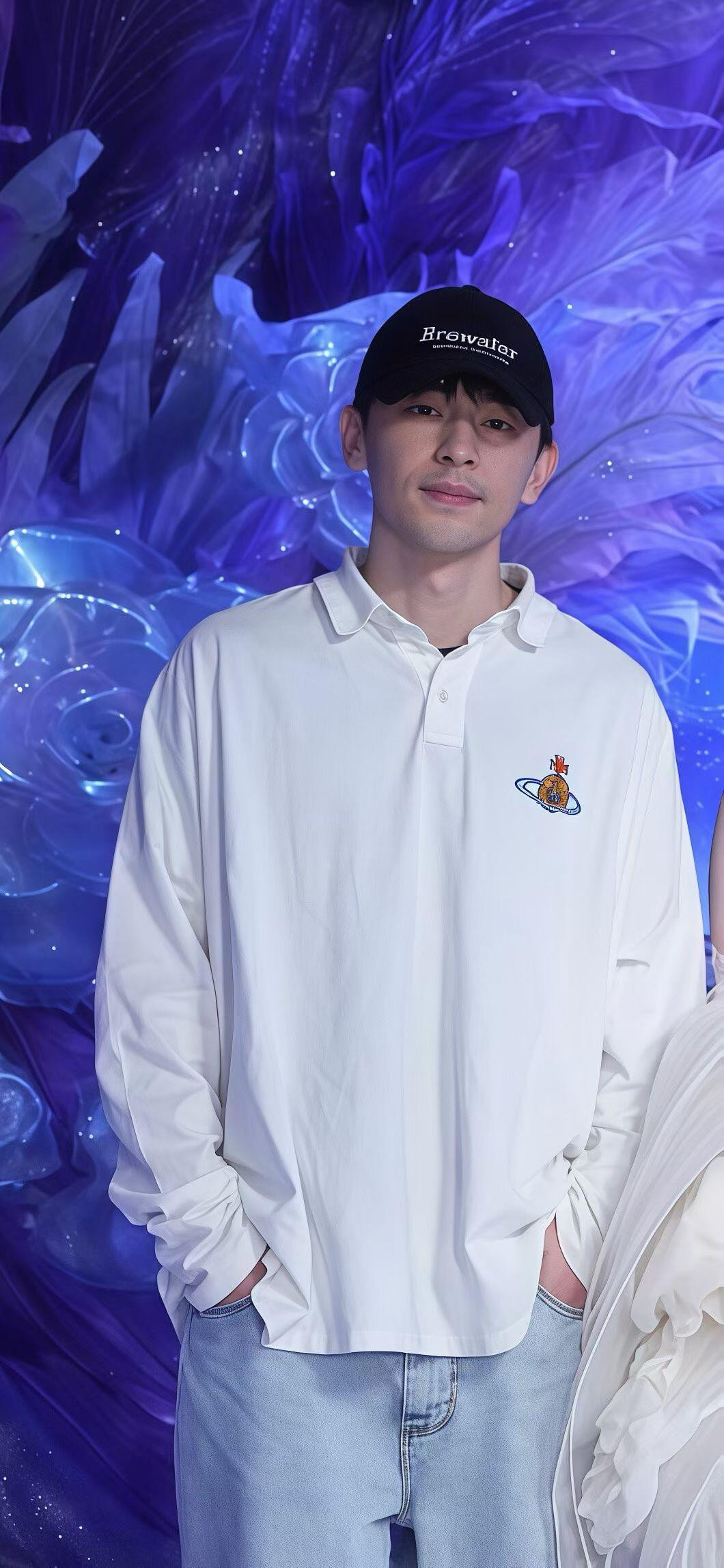 邓伦、薇娅现身婚礼现场琦儿四哥婚礼现场...