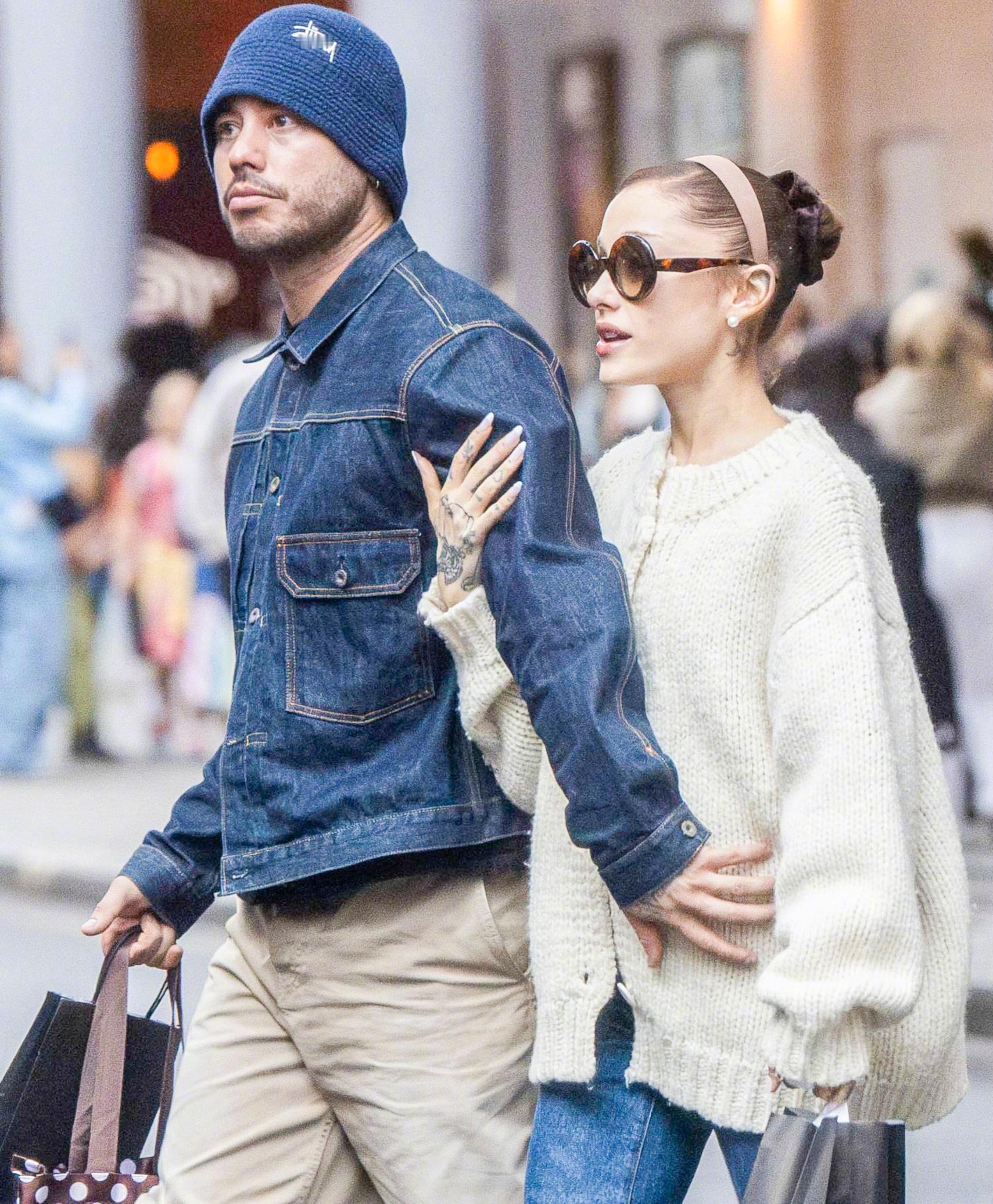 A妹与前男友复合，ArianaGrande与RickyAlvarez现身