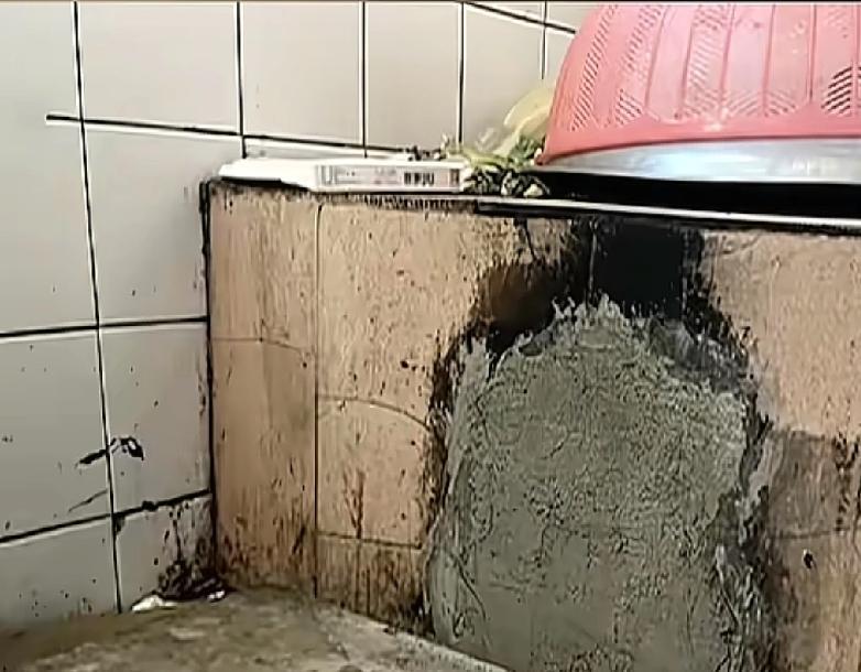 河北现在的农村冷不冷不清楚，但绝对是最安全的一个冬天面对很多农村为了大家的安全