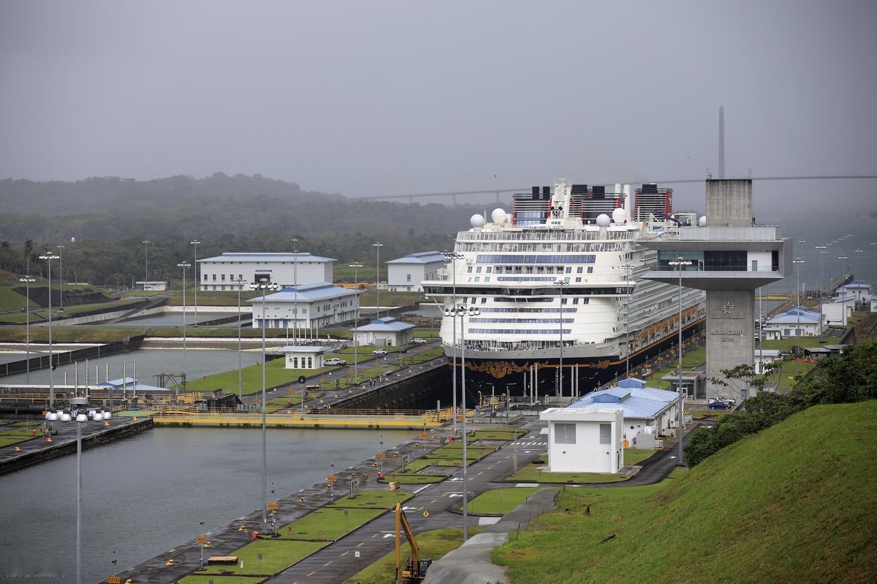 国际舞台上的风向转得比谁都快，前阵子还态度强硬的巴拿马，短短数月就换了副模样，一