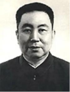 2011年，建设了两年的华国锋陵墓终于完工。后来一算账，总共花了1200