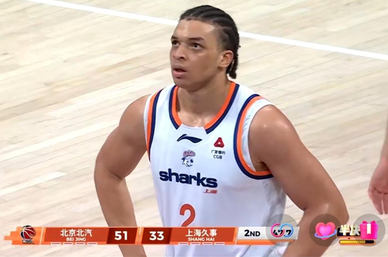 CBA季后赛北京主场85：99负于了上海，后者大比分3：1战胜北京晋级决赛。本