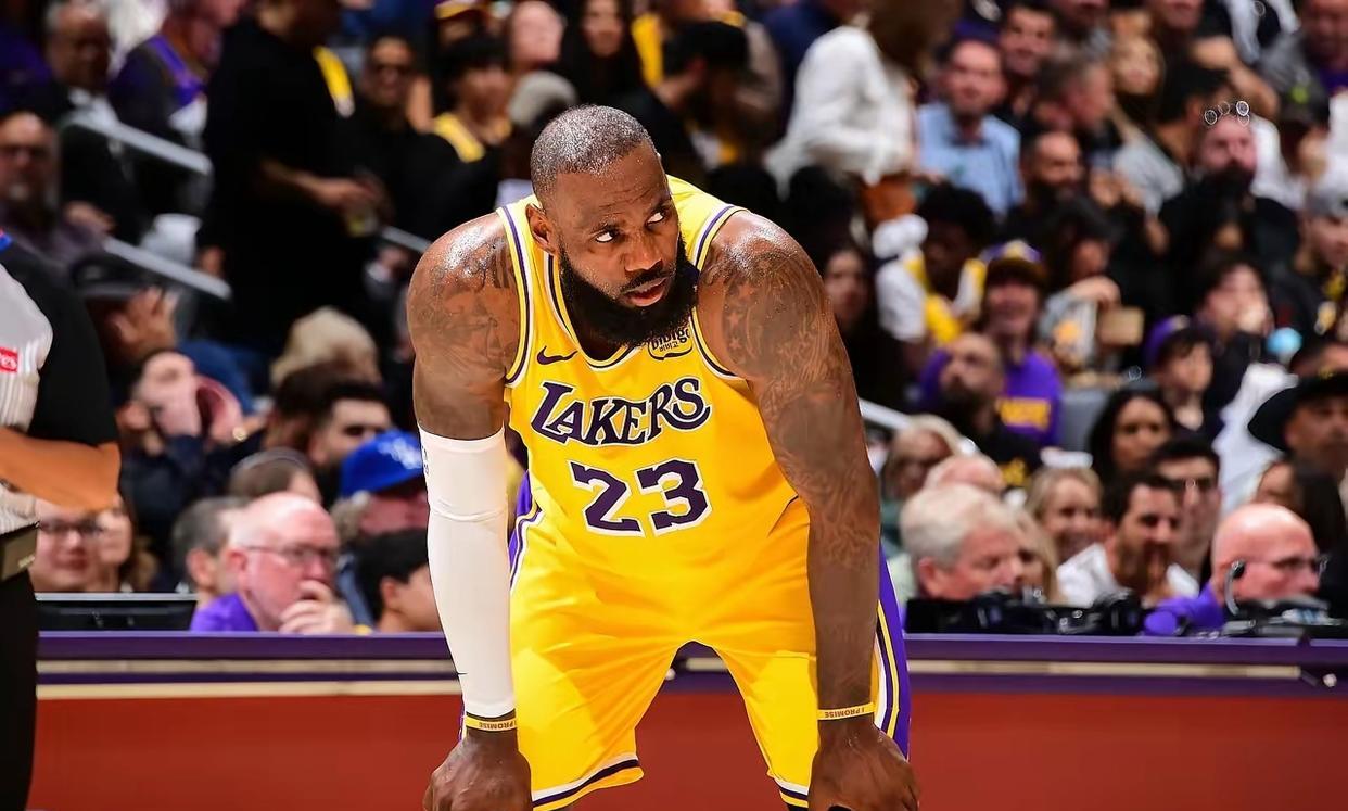 NBA常规赛MVP评选排名！詹姆斯，16分，第六！库里，2分，第九！哈登，
