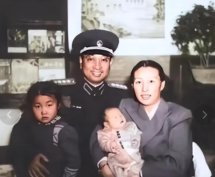 开国大将陈赓盛怒之下骂儿子王八蛋，儿子却笑：骂得好我是王八蛋！陈赓转念一想觉得不