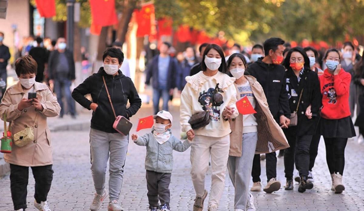 为何“恨国党”只盯着我国的不足，却对他国的问题视而不见？自从步入二十一世纪后，