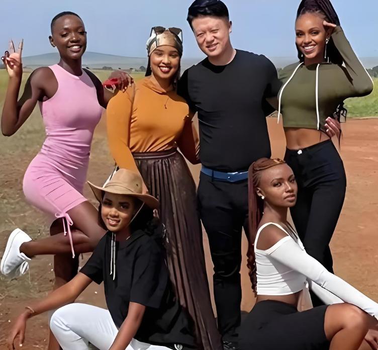 每年好几万中国人去非洲，为何去了就不回来了？非洲姑娘道出实情。提到中国人去非