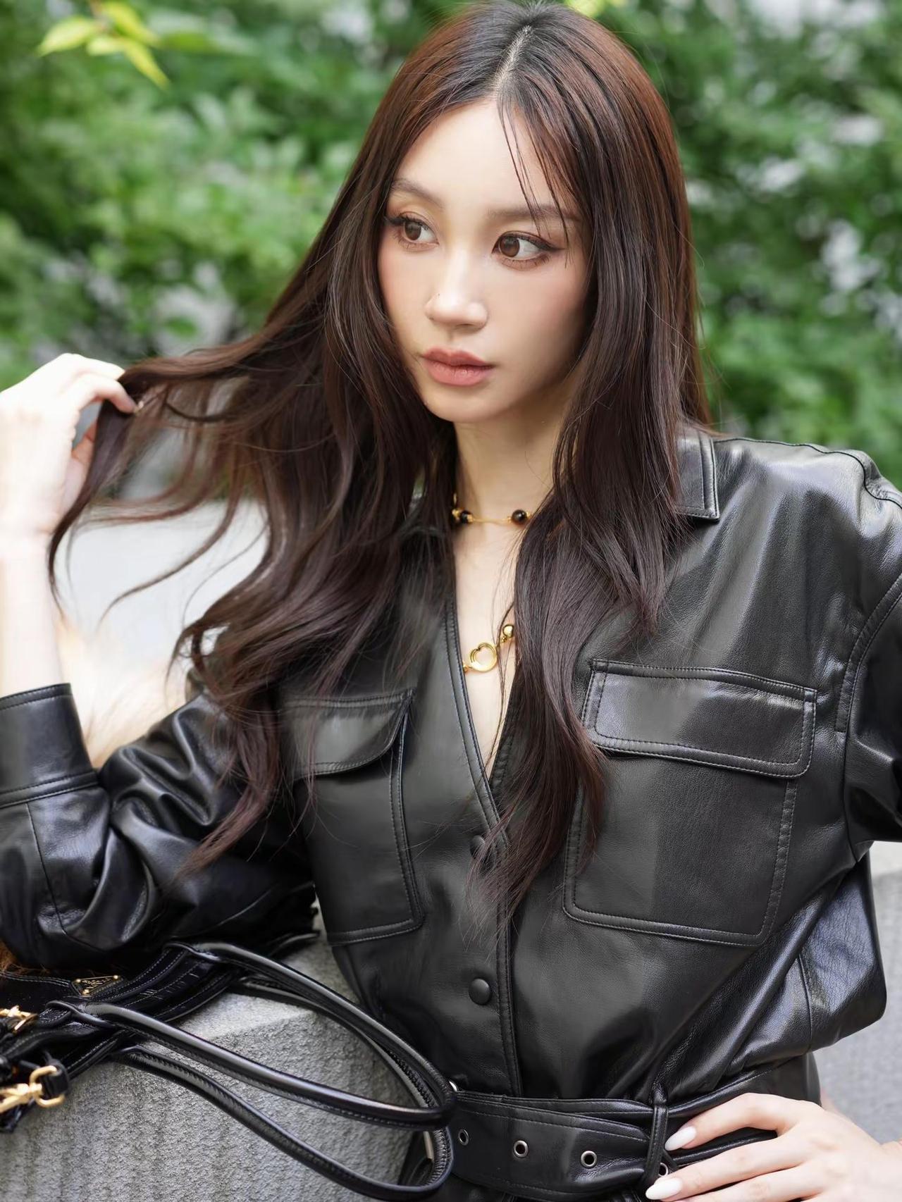 帅是一种感觉.皮衣穿搭女inmyfeeling穿搭穿搭的尽头是姐姐