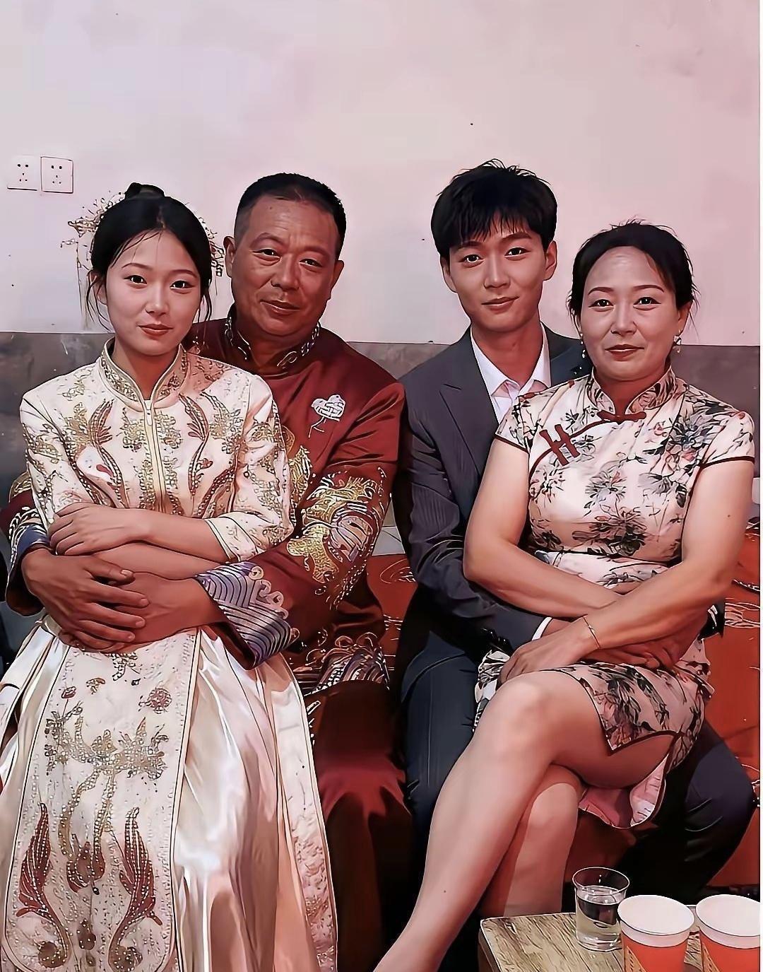 看不懂这人与人之间的关系[捂脸哭][捂脸哭][捂脸哭]