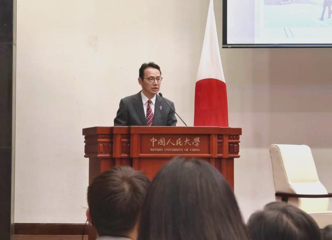 日本这么多年误判中国，根本不是看不懂，就是不愿承认自己落后了。8月25日，日