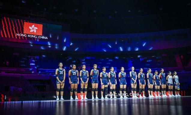“香港女排拒唱国歌”事件引发众怒。2026年8月21日晚，天津奥