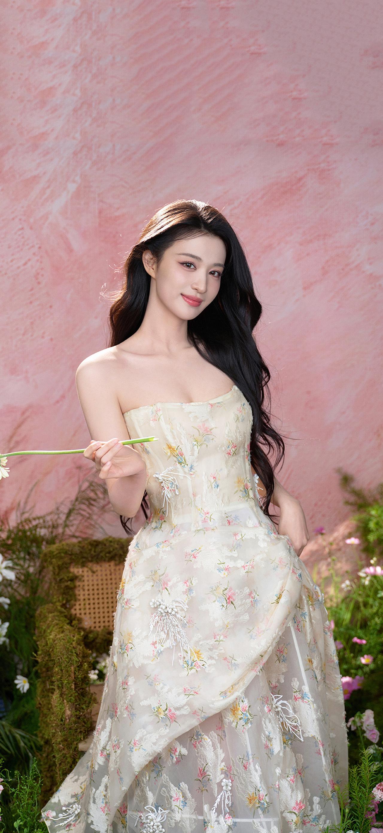 美女壁纸-第6025期-王楚然