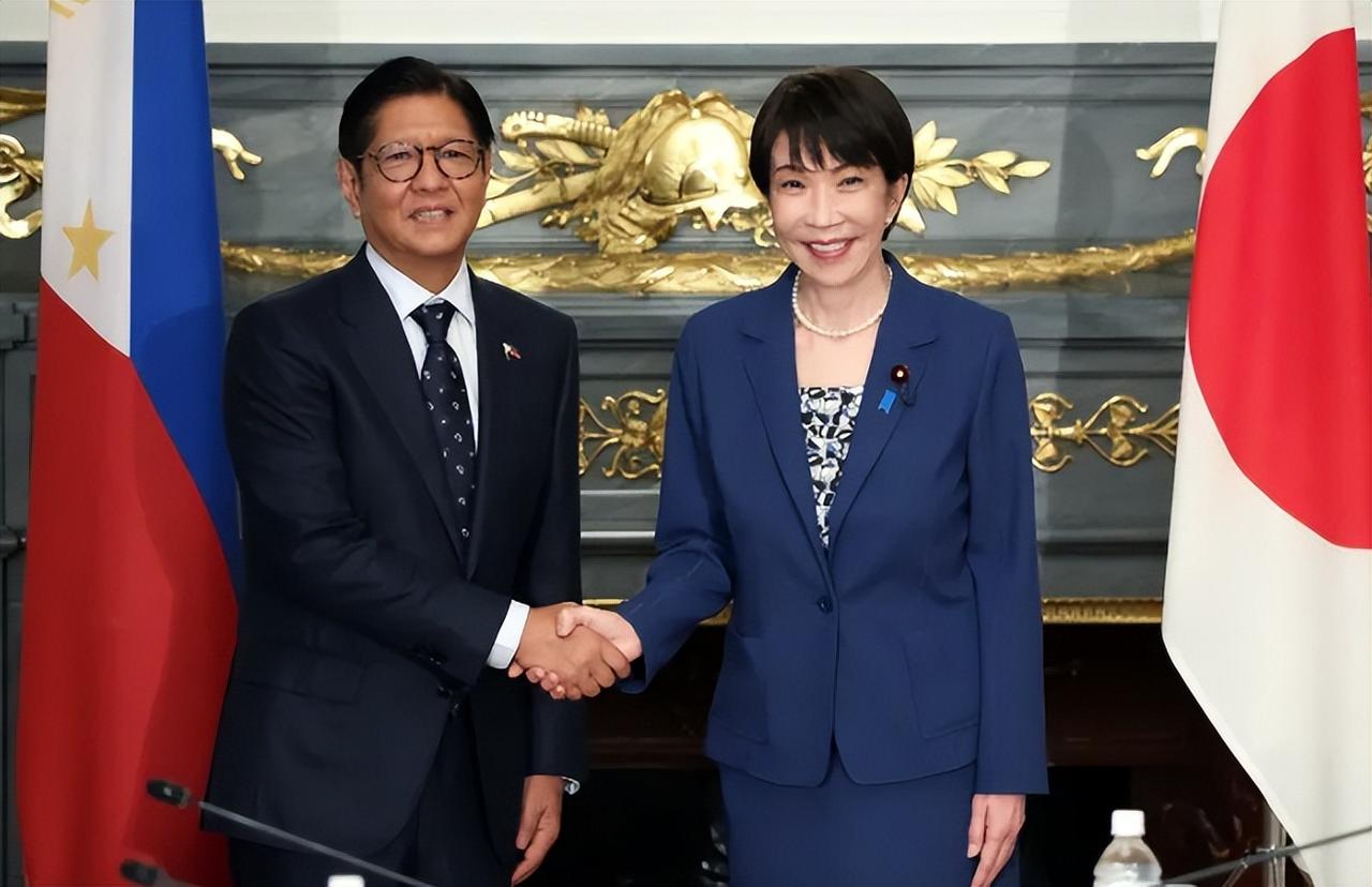 马科斯高调访日收获超高规格礼遇，敲定全面战略伙伴关系，推进日菲情报共享、自卫队入